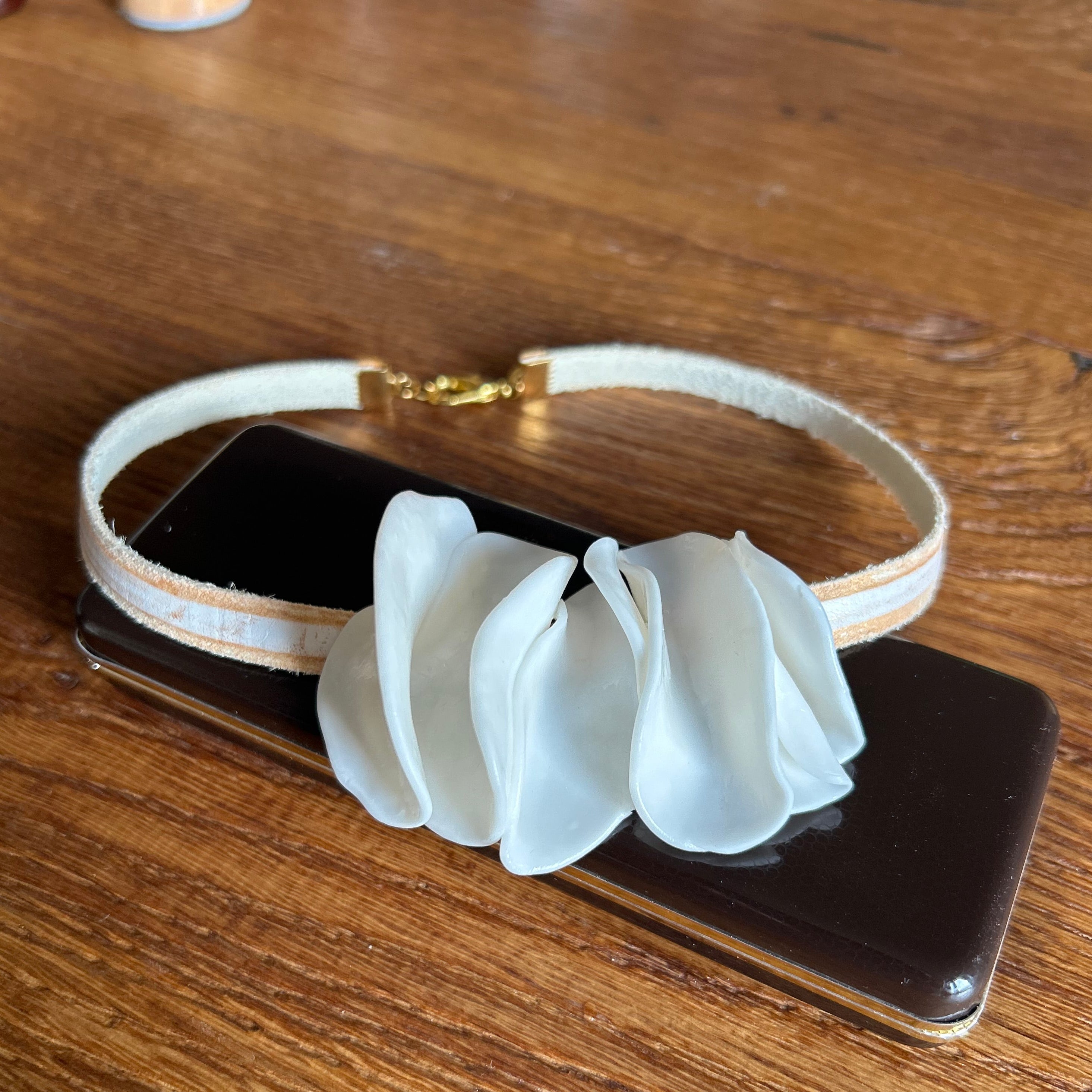 Collana girocollo Anima e cuoio