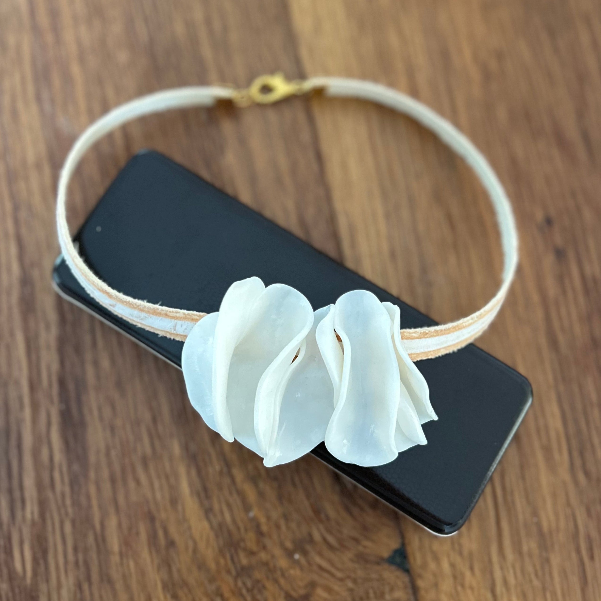 Collana girocollo Anima e cuoio