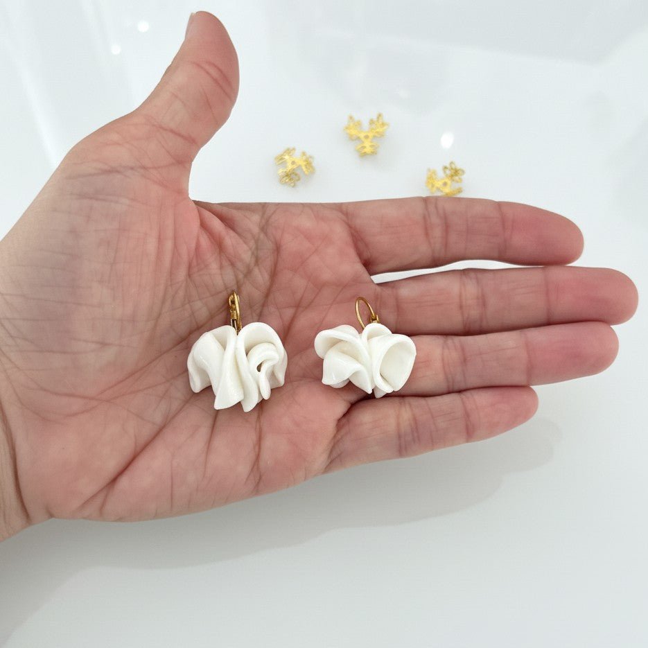 Orecchini Pendenti Mini Flower in Argilla Polimerica - CretArte - CretArte